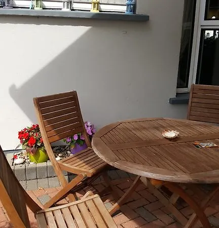 Bed & Breakfast Elderberry 3*